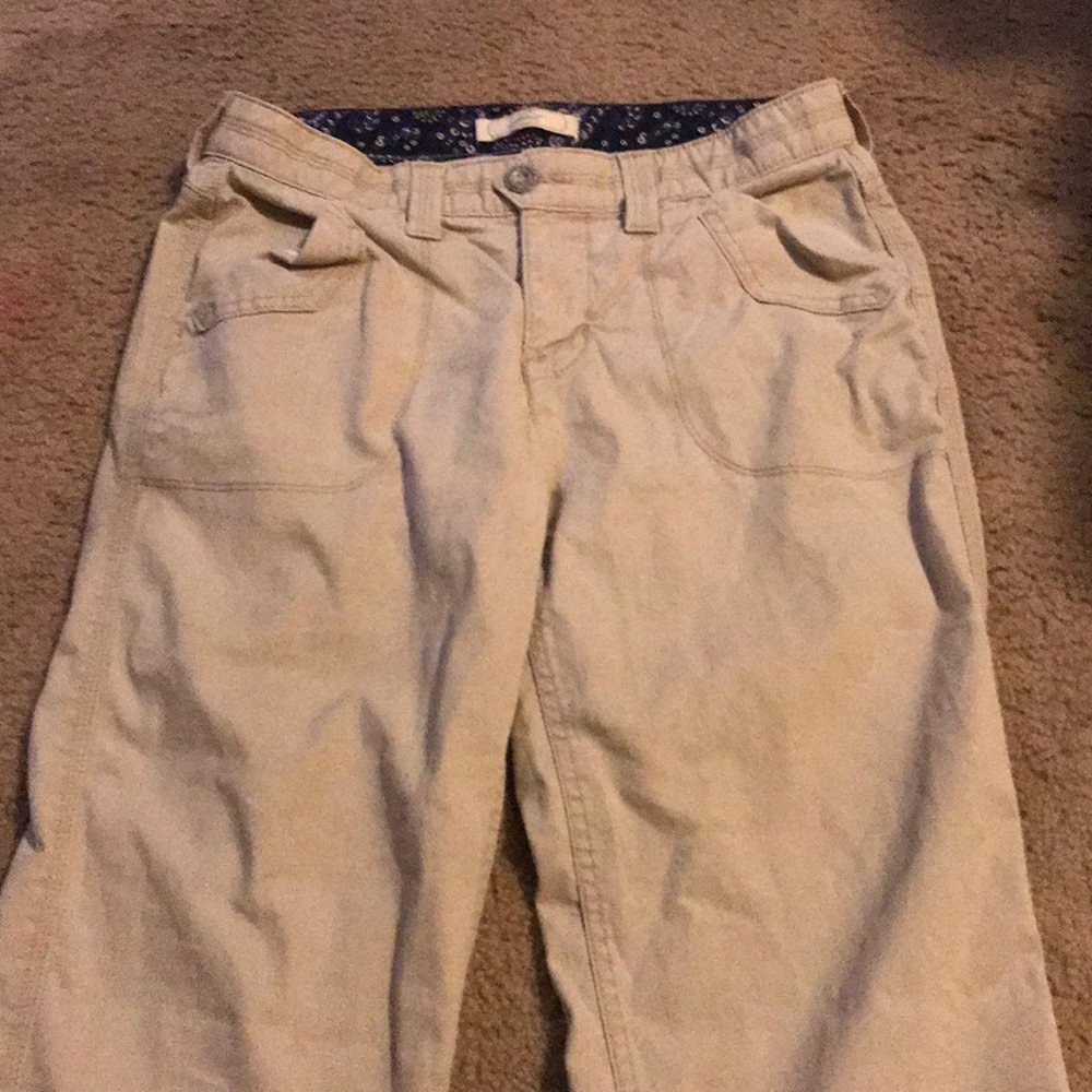 khaki cargo pants